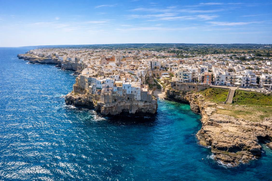 Costa di Torre Guaceto tra natura e panorami