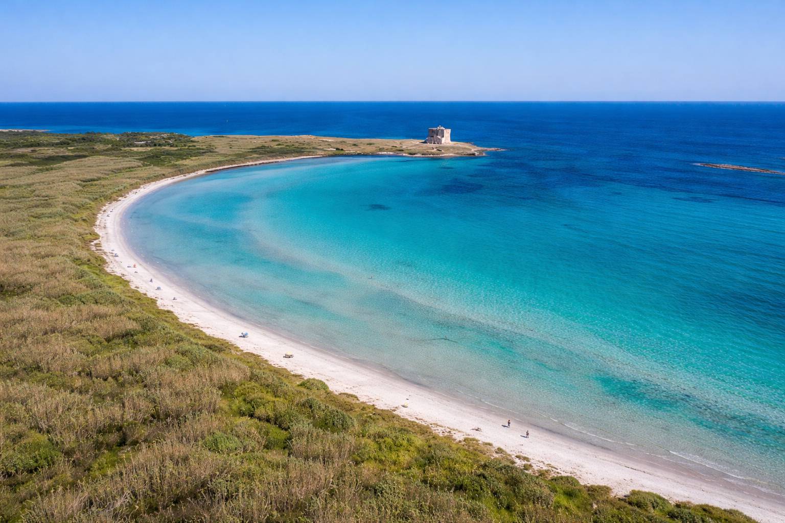 Torre Guaceto: dune e mare nella riserva naturale